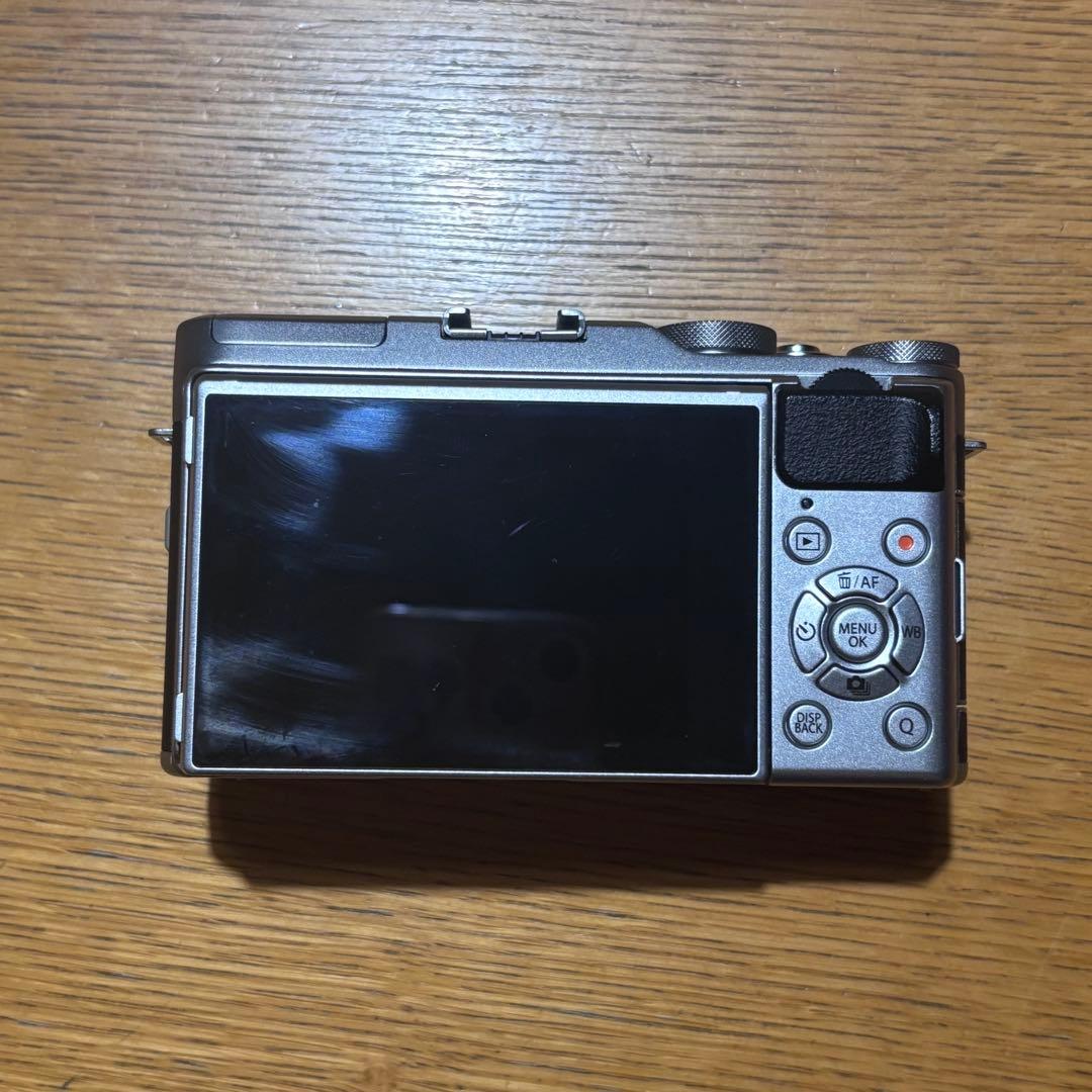 【SDカード付】フジフィルムFUJIFILM X-A5 ミラーレスカメラ