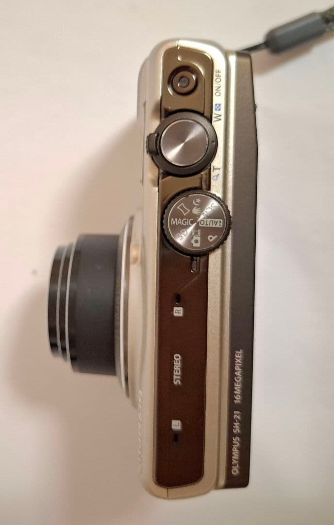[美品希少]オリンパス OLYMPUS SH21 コンデジ