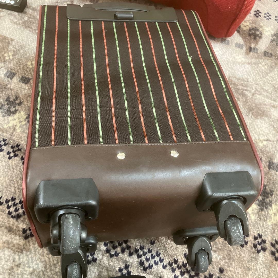 機内持ち込み可能　エースのソフトスーツケース　ソフトキャリーカート