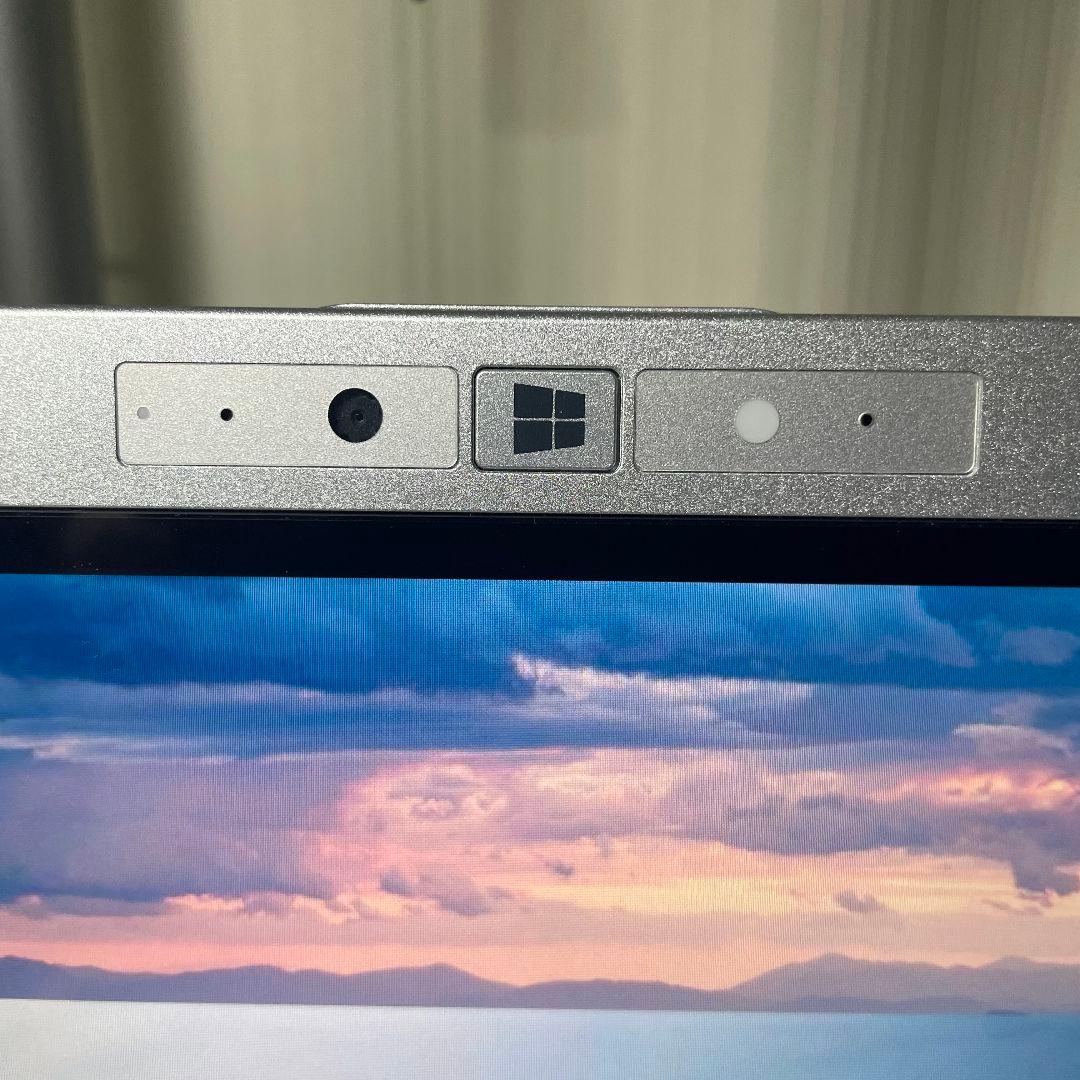 Windowsノート本体 PANASONIC CF-MX5 i5-6300U 4GB SSD128GB