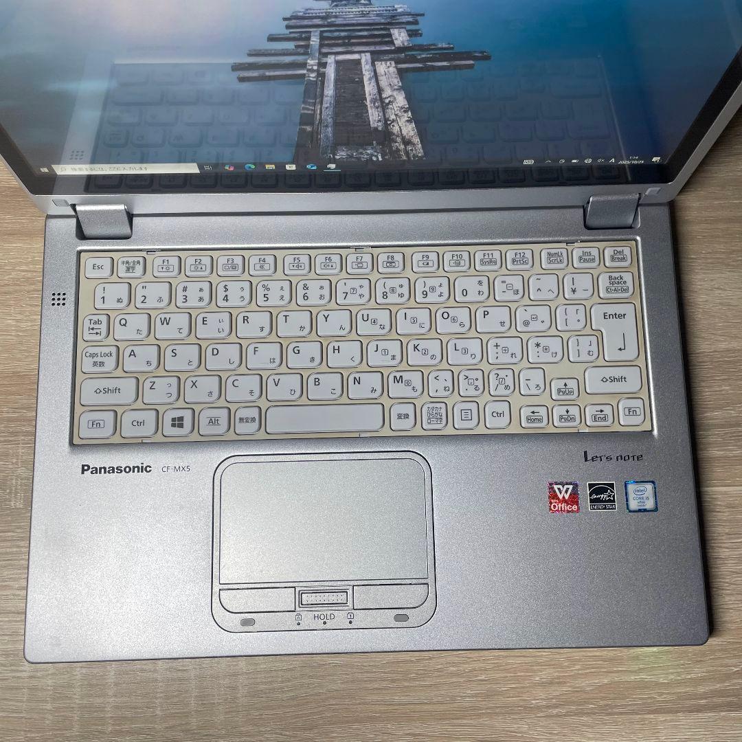 Windowsノート本体 PANASONIC CF-MX5 i5-6300U 4GB SSD128GB