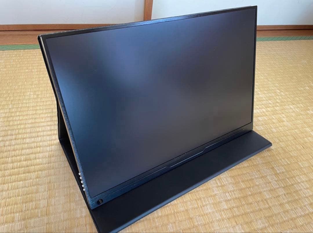 18インチ WQHD 144Hz IPS液晶 モバイルモニター VESA 100