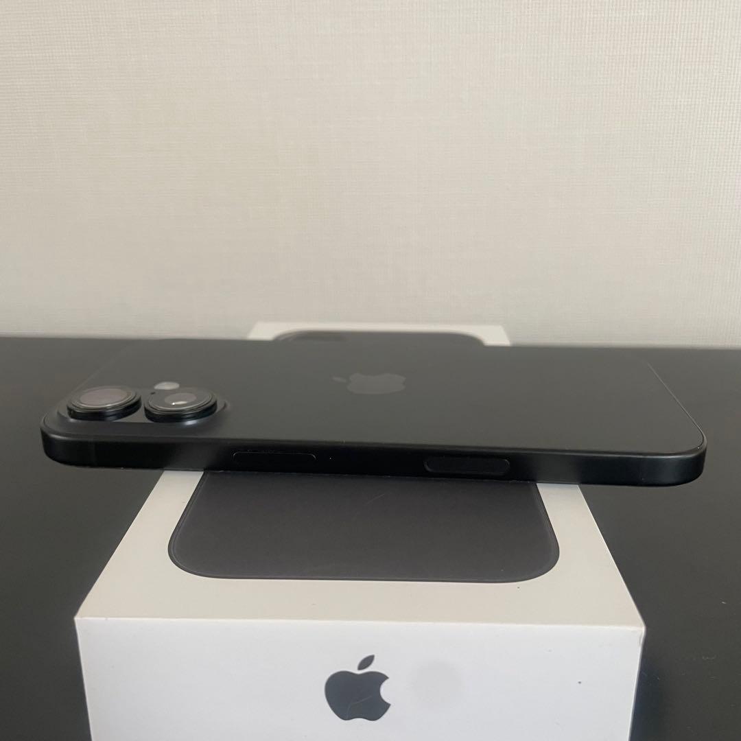 Apple iPhone16 128GBブラック