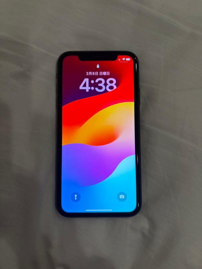 iPhone 11 ブラック　64GB