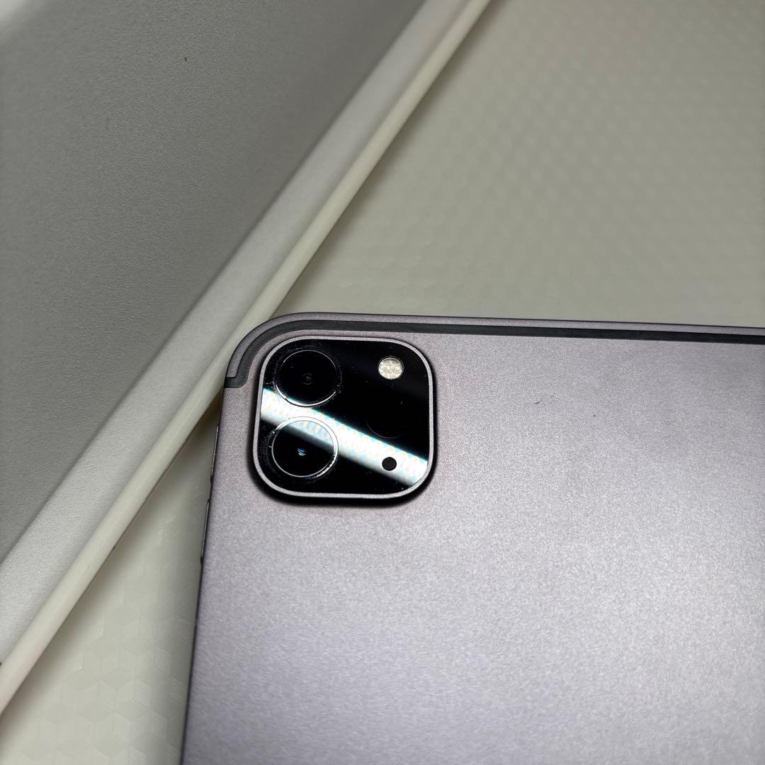 ケース付 iPad Pro 第二世代 1TB Wi-Fi+Cellular 本体