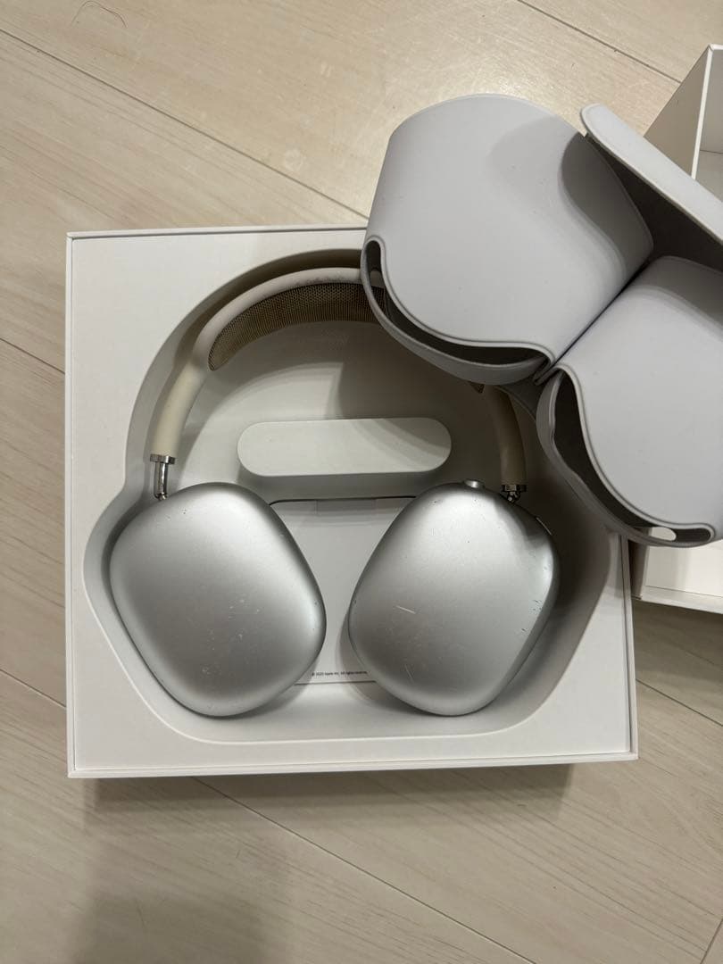 AirPods Max シルバー ケース付き