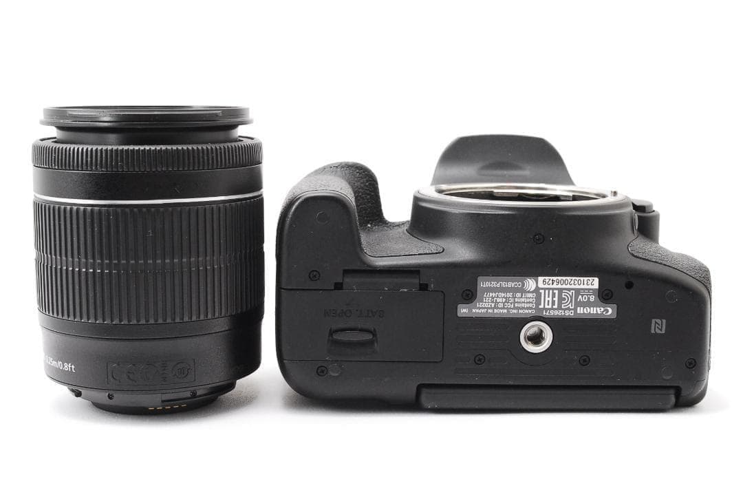 美品✨超高画質✨Canon EOS Kiss X8i✨ダブルレンズ　Wi-Fi