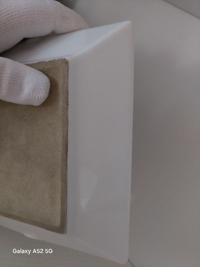 HERMES　リズム　ホワイトとグリーンの置き型灰皿