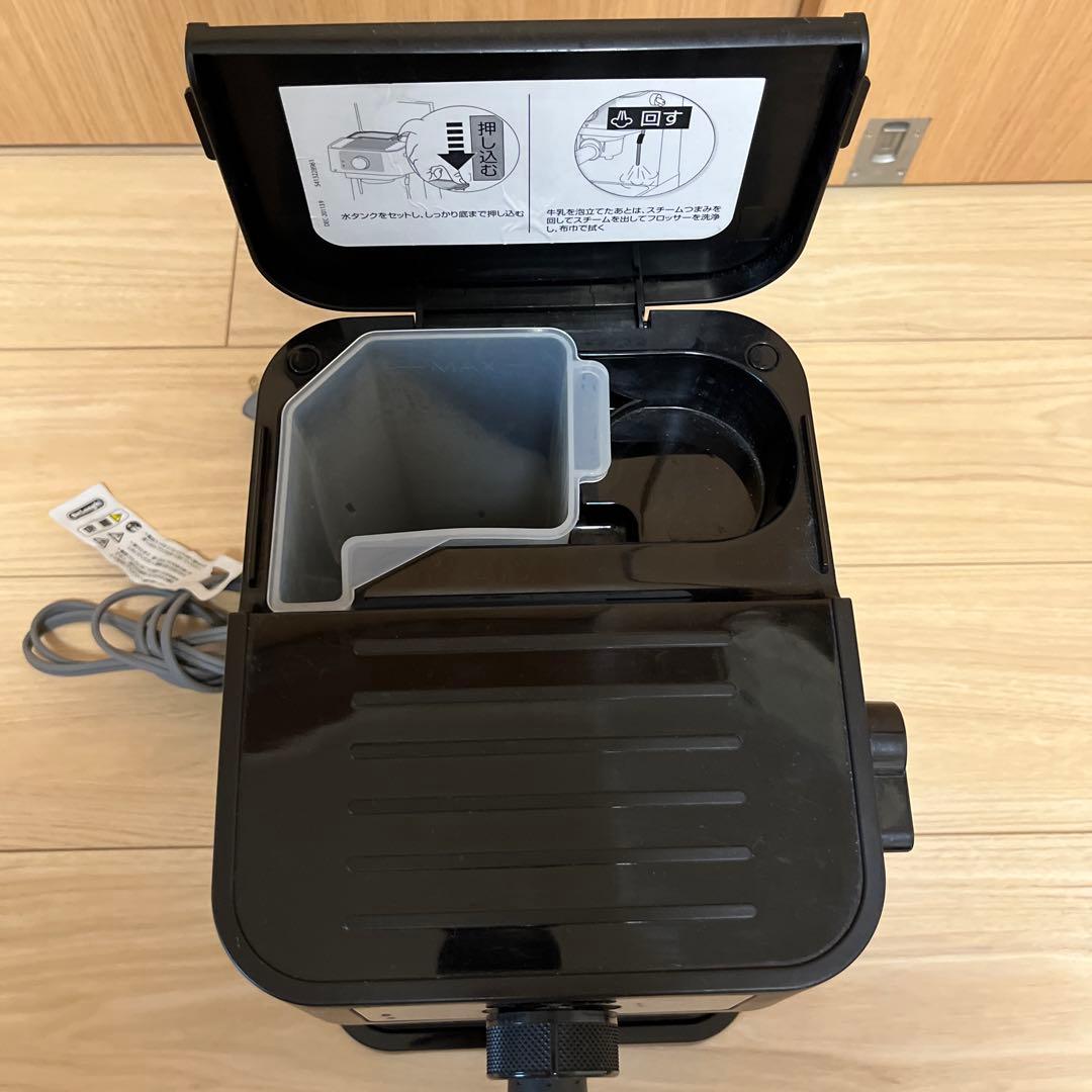 a.. DeLonghi エスプレッソマシン EC235J-BK