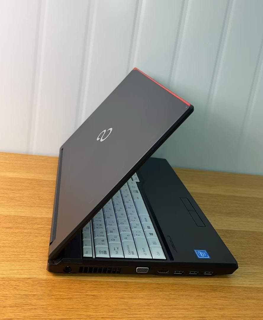 FUJITSU LIFEBOOK A577/T 初心者向け ノートパソコン