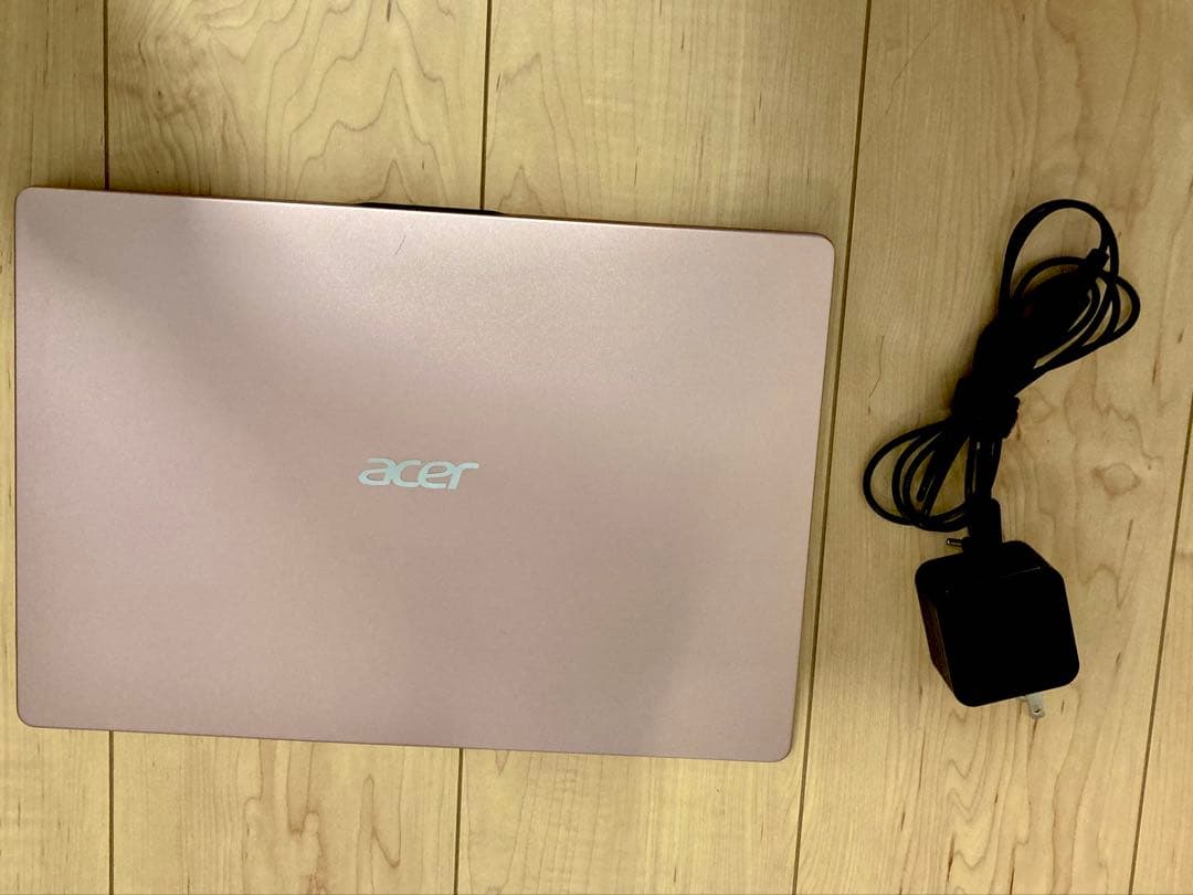 ジャンクAcer Swift SF114-32サクラピンク