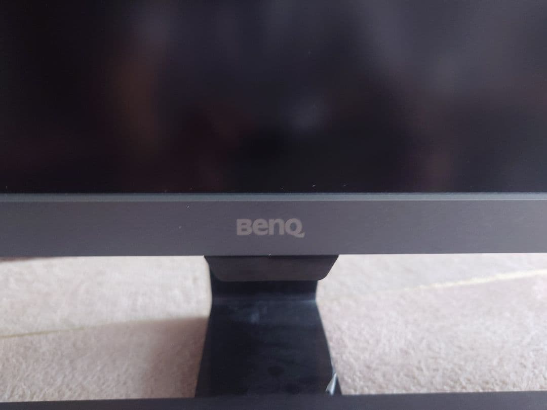 BenQ モニター　EL2870U