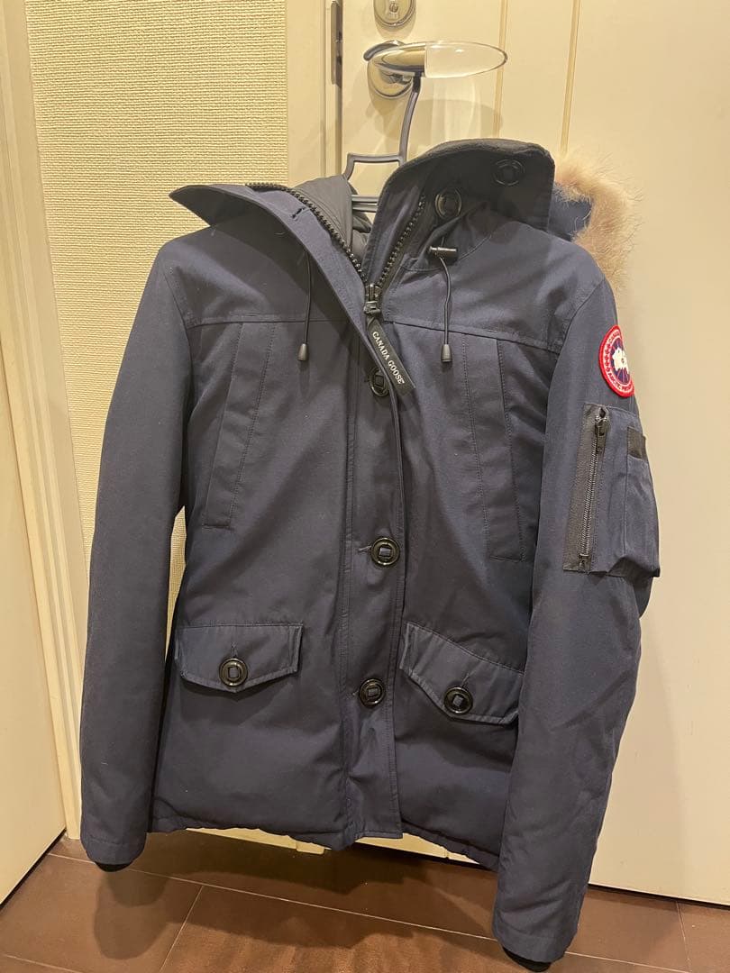 マキティです。 ダウン（ネイビー）Sサイズ