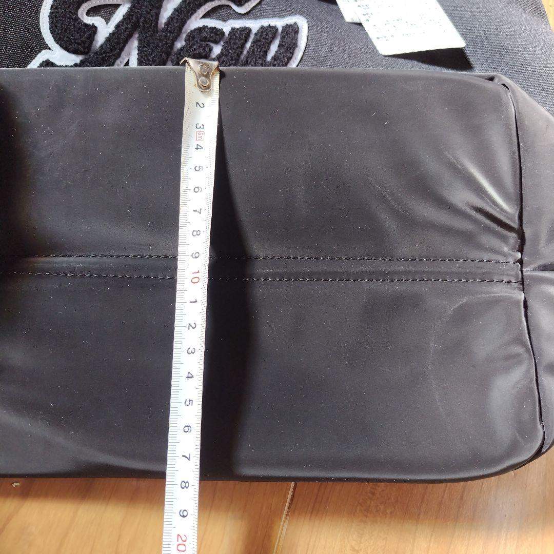 新品　New Balance　トートバッグ　ゴルフバック　ハンドバッグ　黒　ロゴ