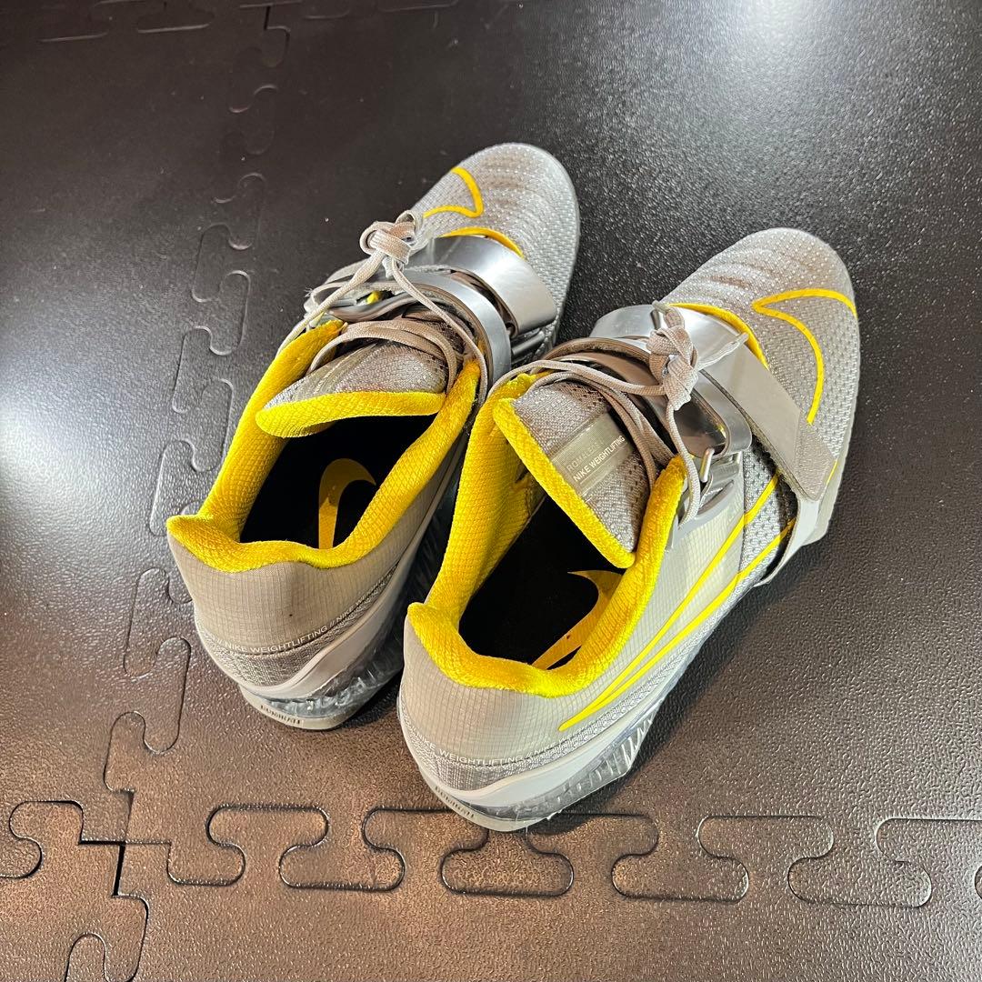 NIKE ナイキ ロマレオス4