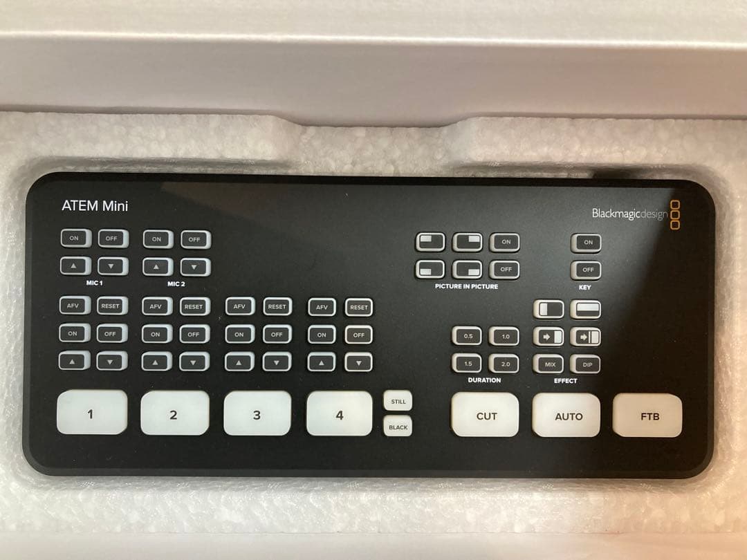 分配器・切替器 ATEM Mini