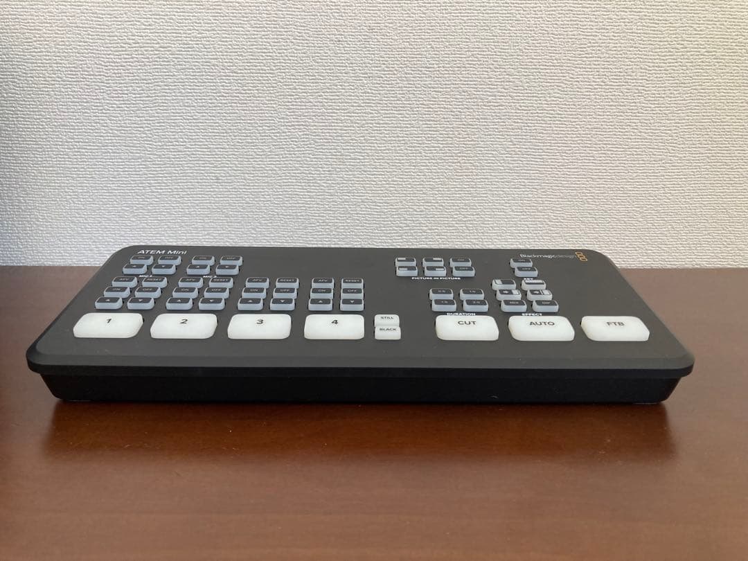 分配器・切替器 ATEM Mini