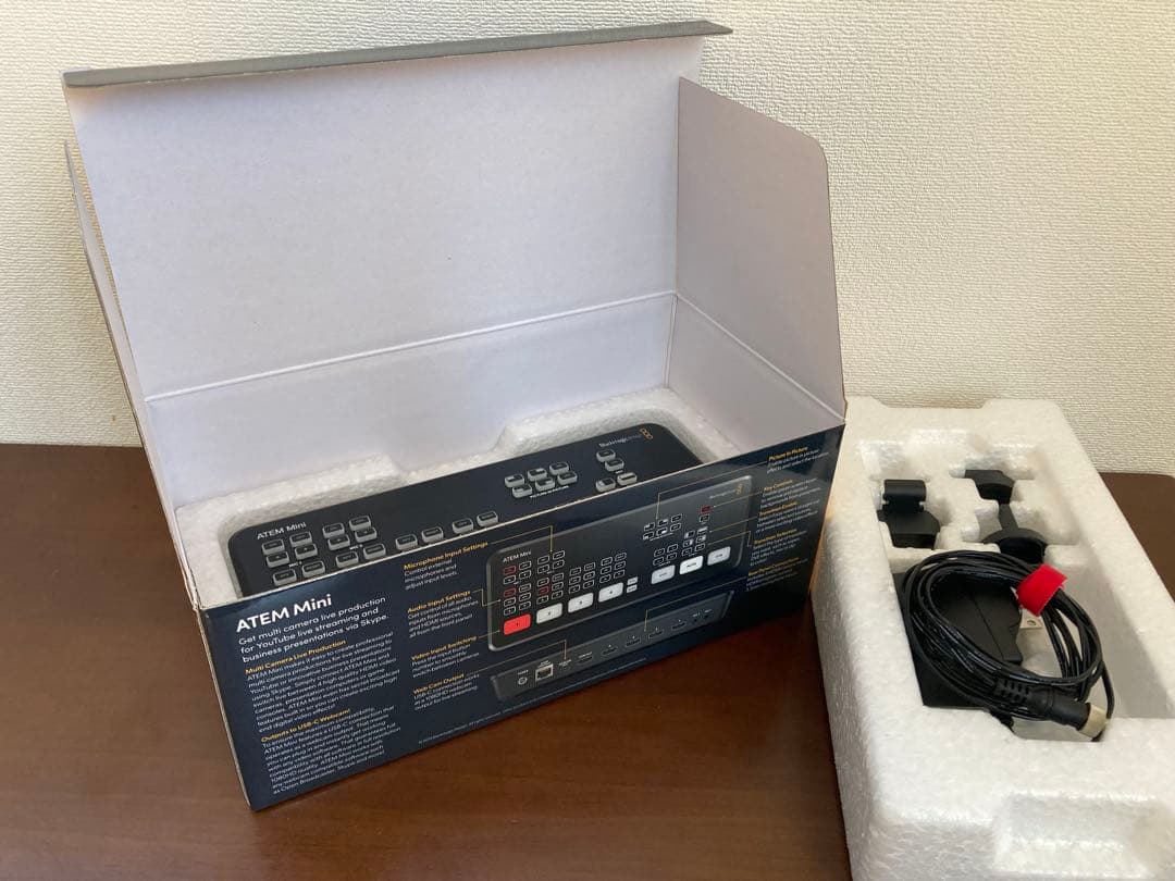 分配器・切替器 ATEM Mini