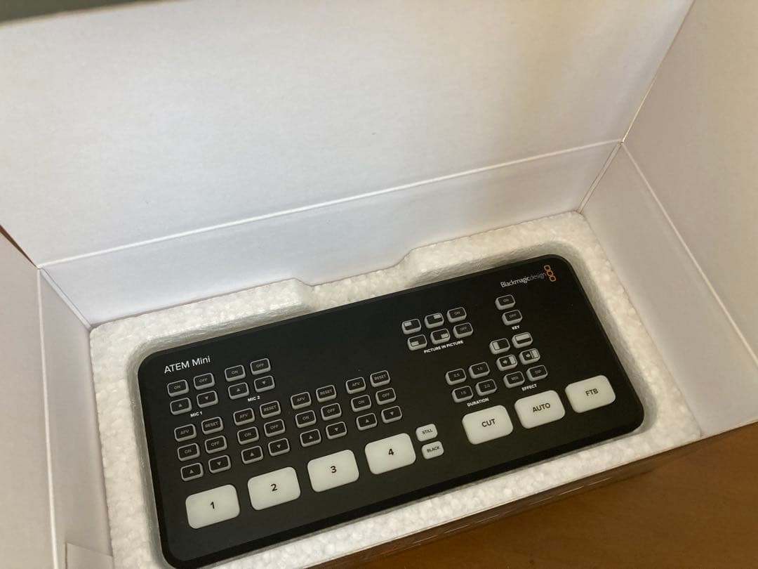 分配器・切替器 ATEM Mini