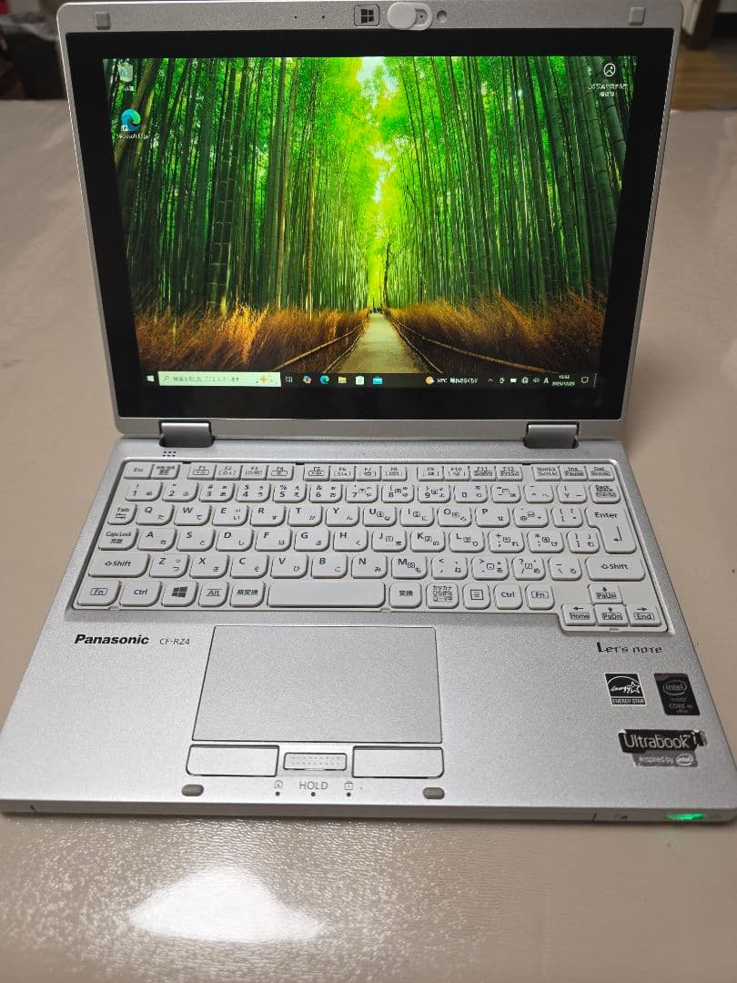 Panasonic　Let'snote　パナソニック　レッツノート　CF-RZ4