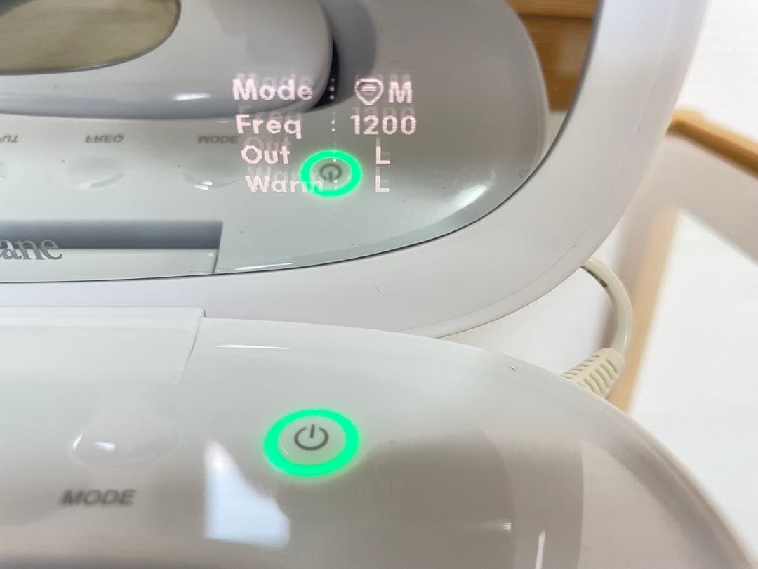 Moisteane IV 美顔器　スキンマスク　箱付き