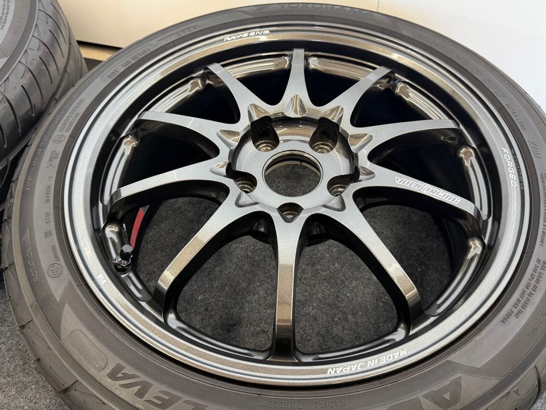 『美品』RAYS 17インチ VOLKRACING CE28タイヤホイールセット
