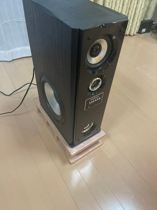 スピーカー左右セット引き取り可能