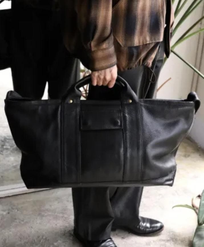 未使用　CCU　DAILY TOTE BACK C COW　牛革　ショルダー