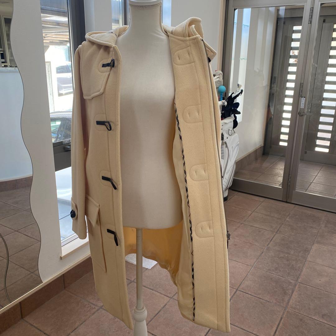 バーバリー　レディスダッフルコート フード付き