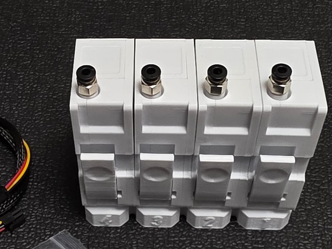 AMS BMCU 370C 組立済み Bambu lab AMS Lite互換品