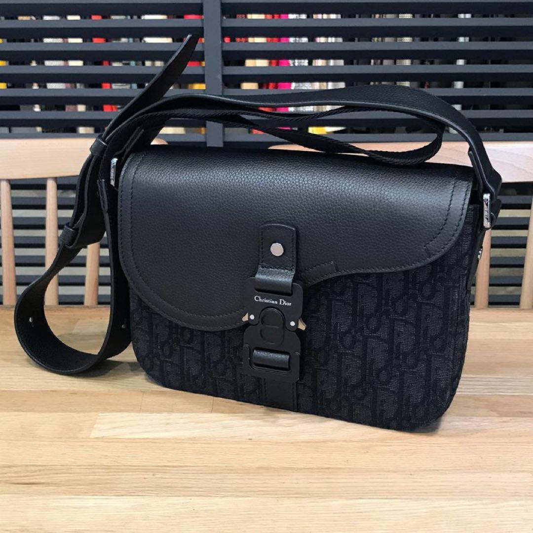 DIOR/Saddleフラップ付きメッセンジャーバッグミニディオールほぼ未使用