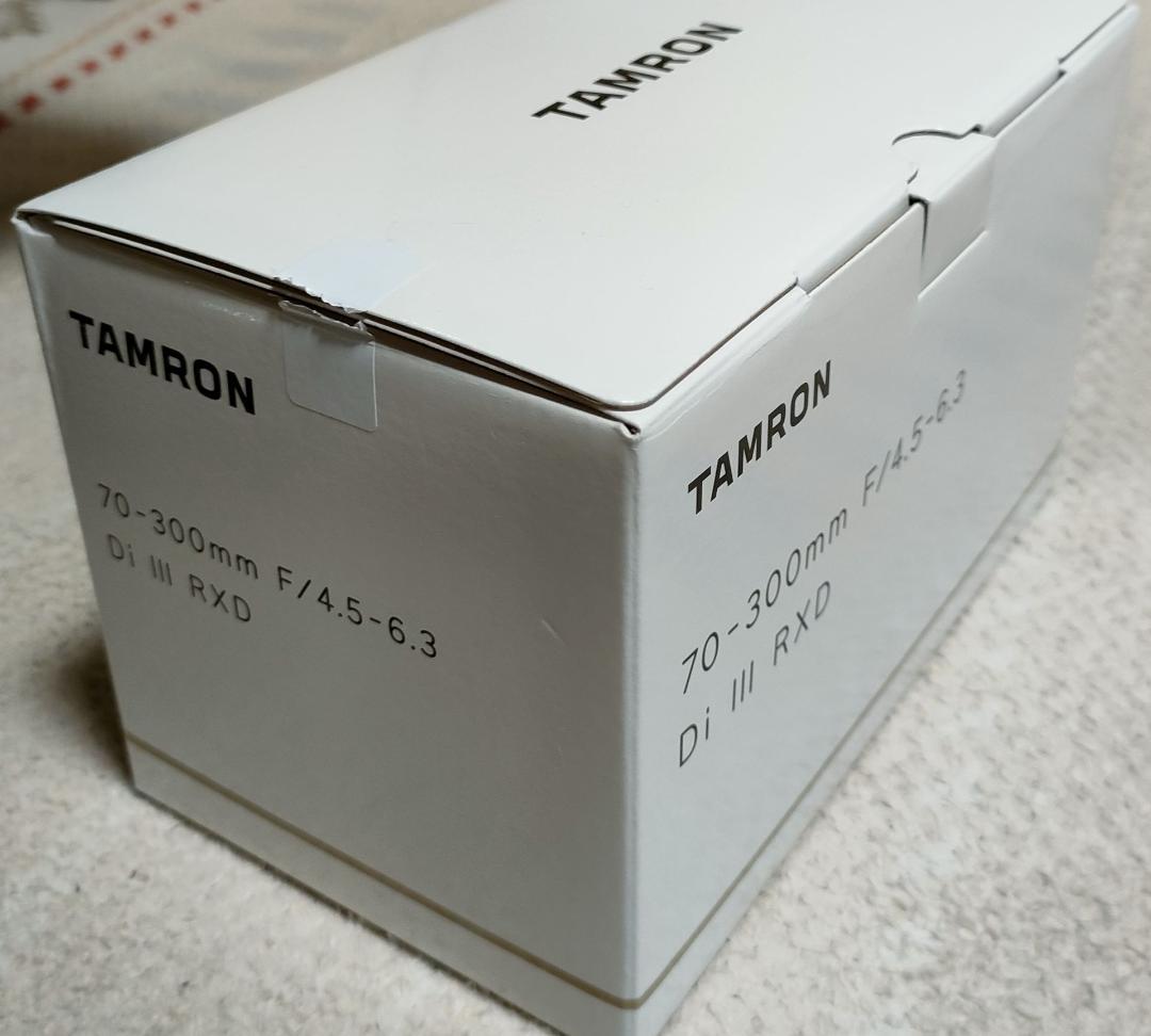タムロン 70-300mm F4.5-6.3 Di Ⅲ RXD SONY用
