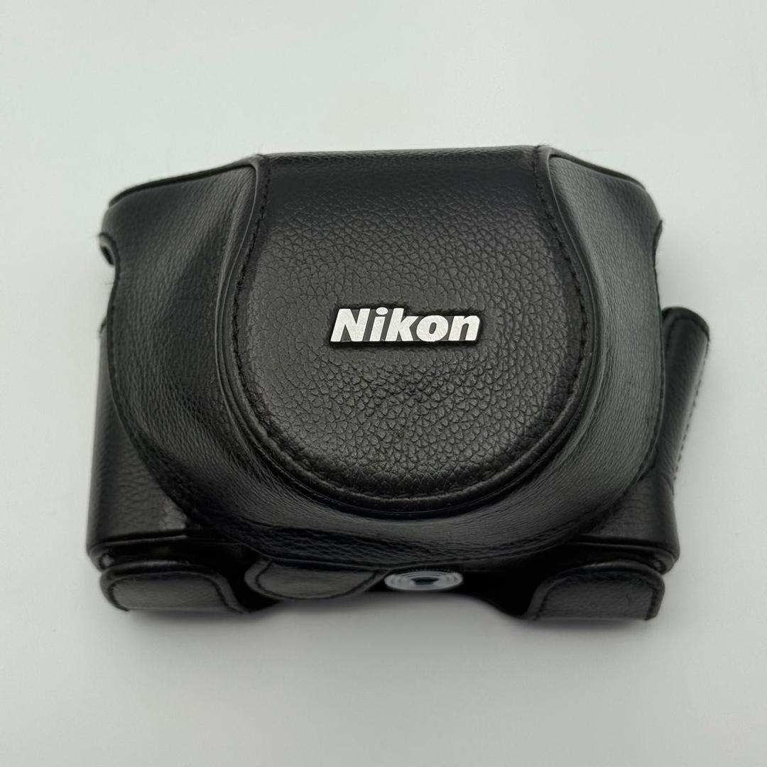 ニコン　Nikon 1 V3 ケース付き