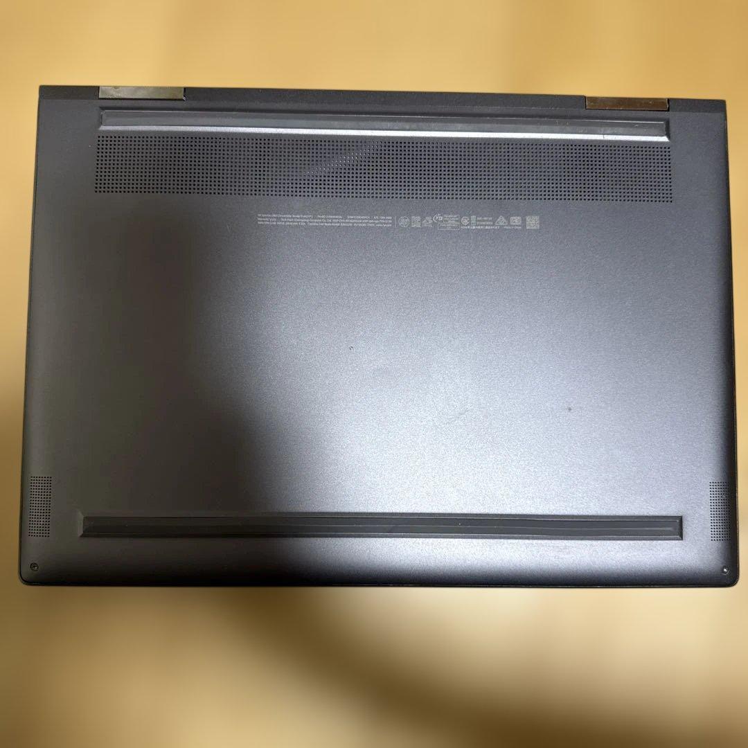 HP Spectre x360 第8世代 i7 model 13-ae014tu