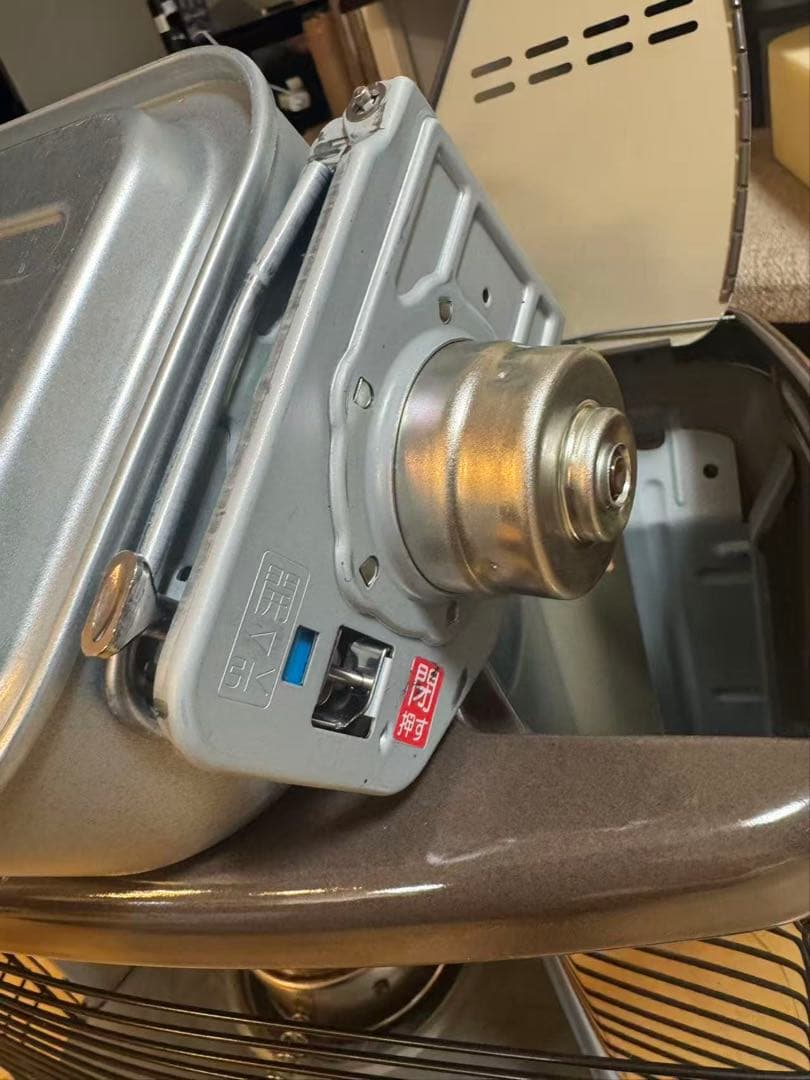 2022年製 CORONA RX-2222Y コロナ石油ストーブ