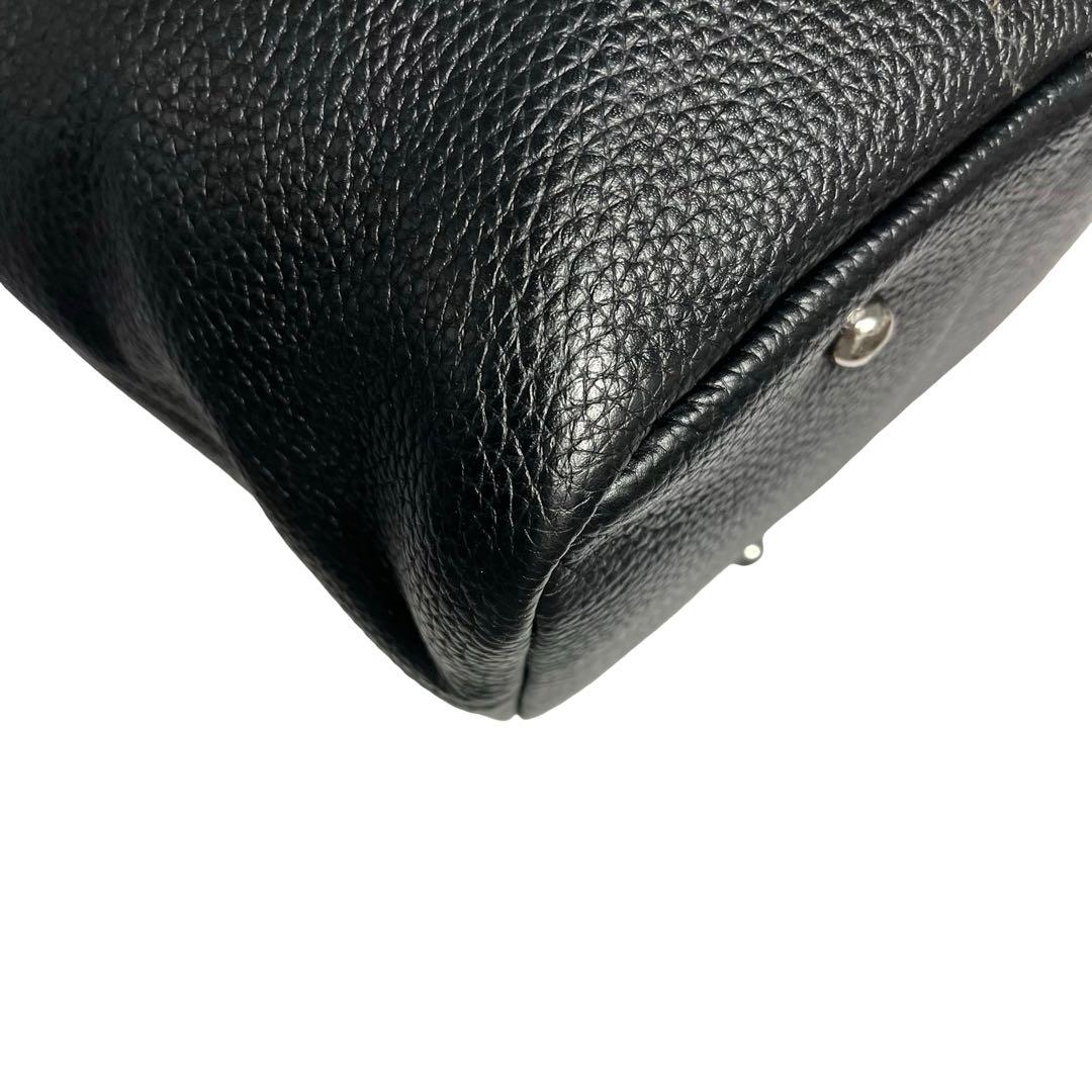 美品　バーニーズニューヨーク トートバッグ A4 シボ革 レザー 黒 790