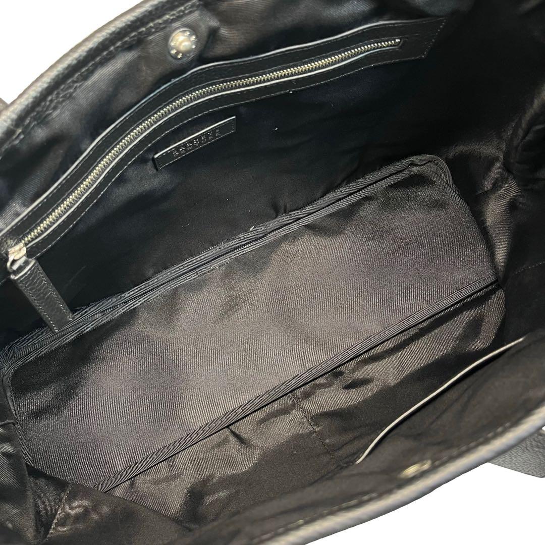 美品　バーニーズニューヨーク トートバッグ A4 シボ革 レザー 黒 790