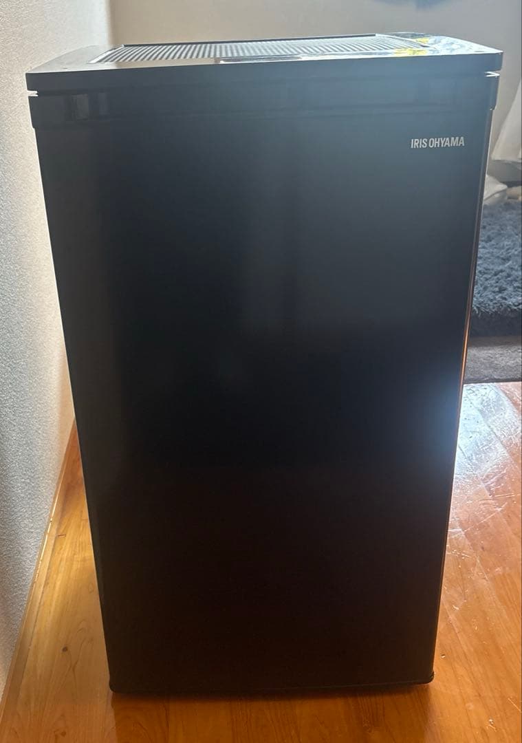 【引取限定】2020年製アイリスオーヤマ　冷凍庫 IUSD-6B-B 中古