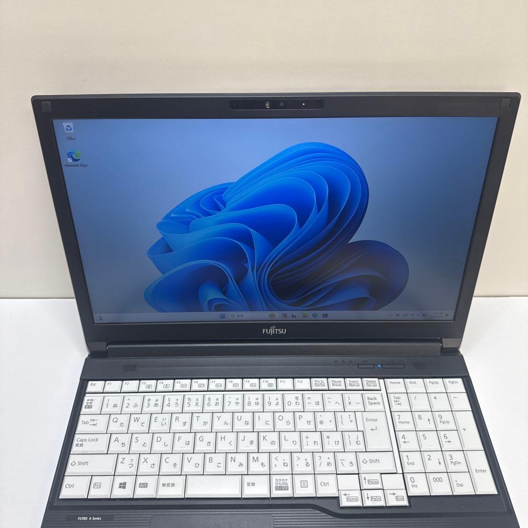 Fujitsu FUTRO A5511M /動作良好128GB