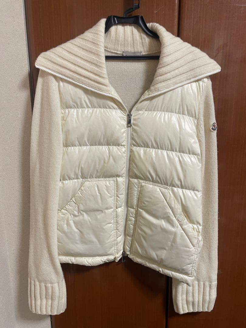 MONCLER アイボリー ダウンカーディガン