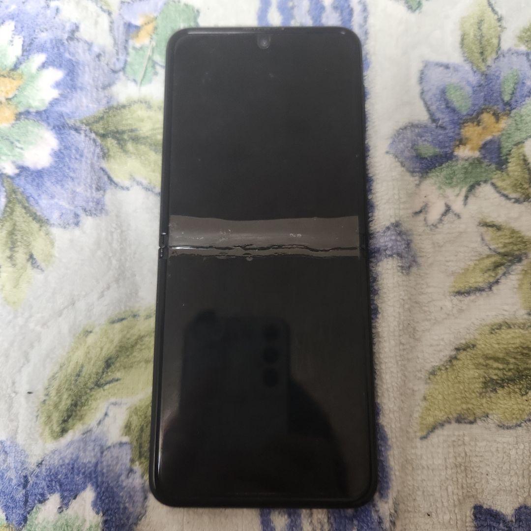 *.GALAXY ZFlip３*.
