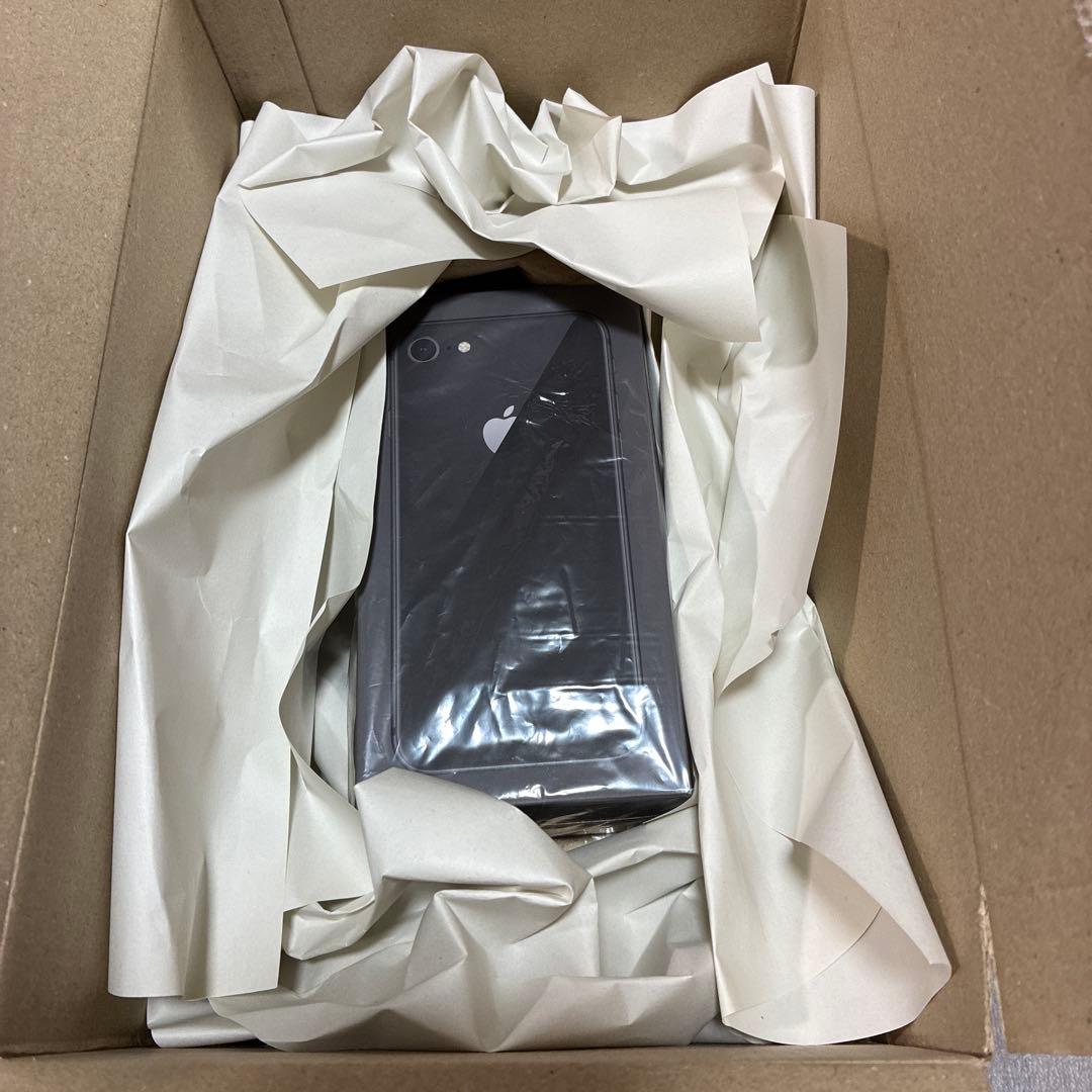 【箱あり】iPhone 8 64GB 本体（バッテリー75%）