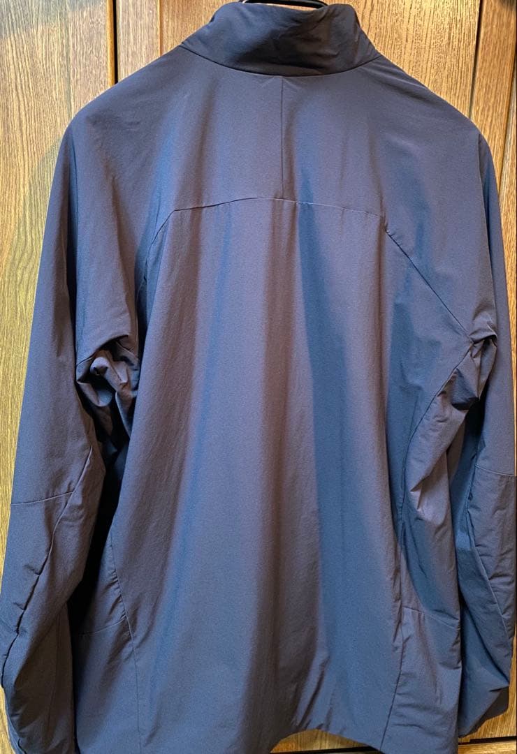 ARC'TERYX アリウム インサレーテッド ジャケット メンズ　Mサイズ