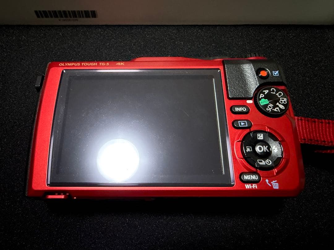 OLYMPUS Tough TG-5 レッド 本体とTCON、CLAセット