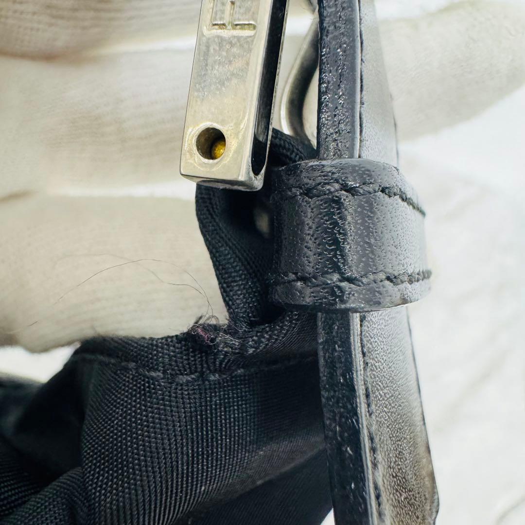 ✨FENDI✨フェンディ✨FF金具✨ナイロン✨ブラック✨ハンドバッグ✨