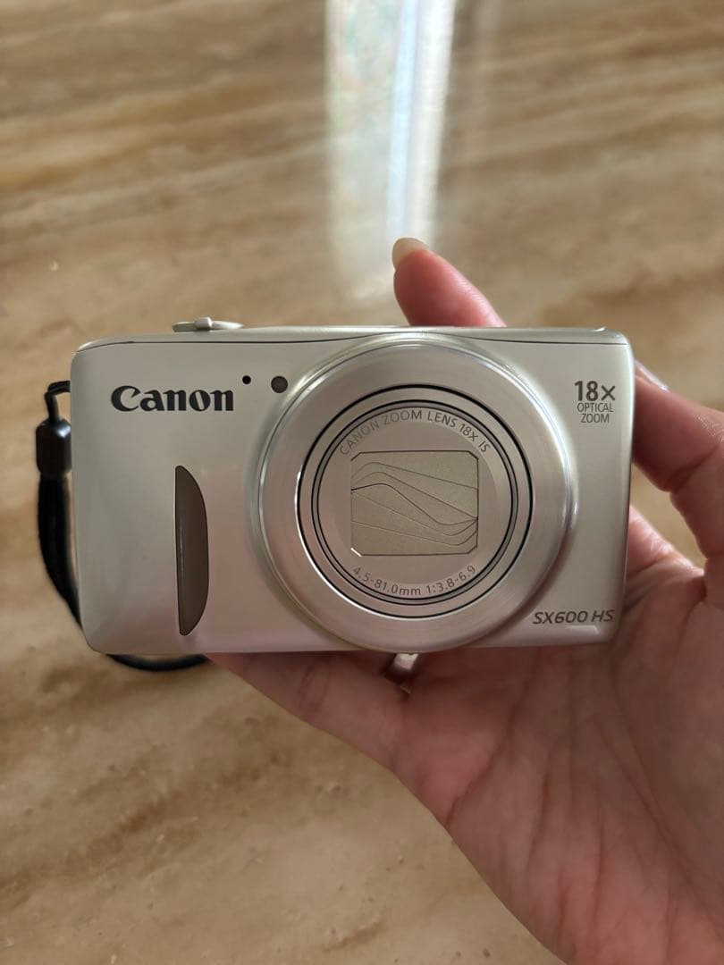 キャノン CANON PowerShot SX600 HS ゴールド