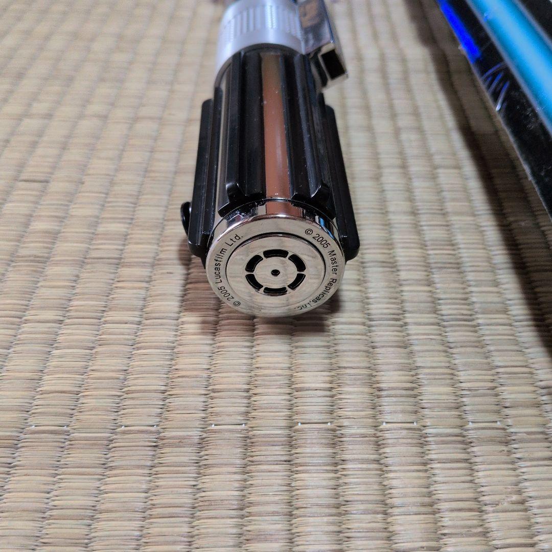 ひ*0様 「希少」正規品 青　ライトセーバー マスターレプリカ　音＆光可動
