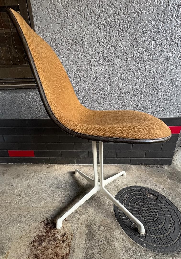 ハーマンミラー イームズ シェルチェア ラフォンダ ベース ラフォンダチェア