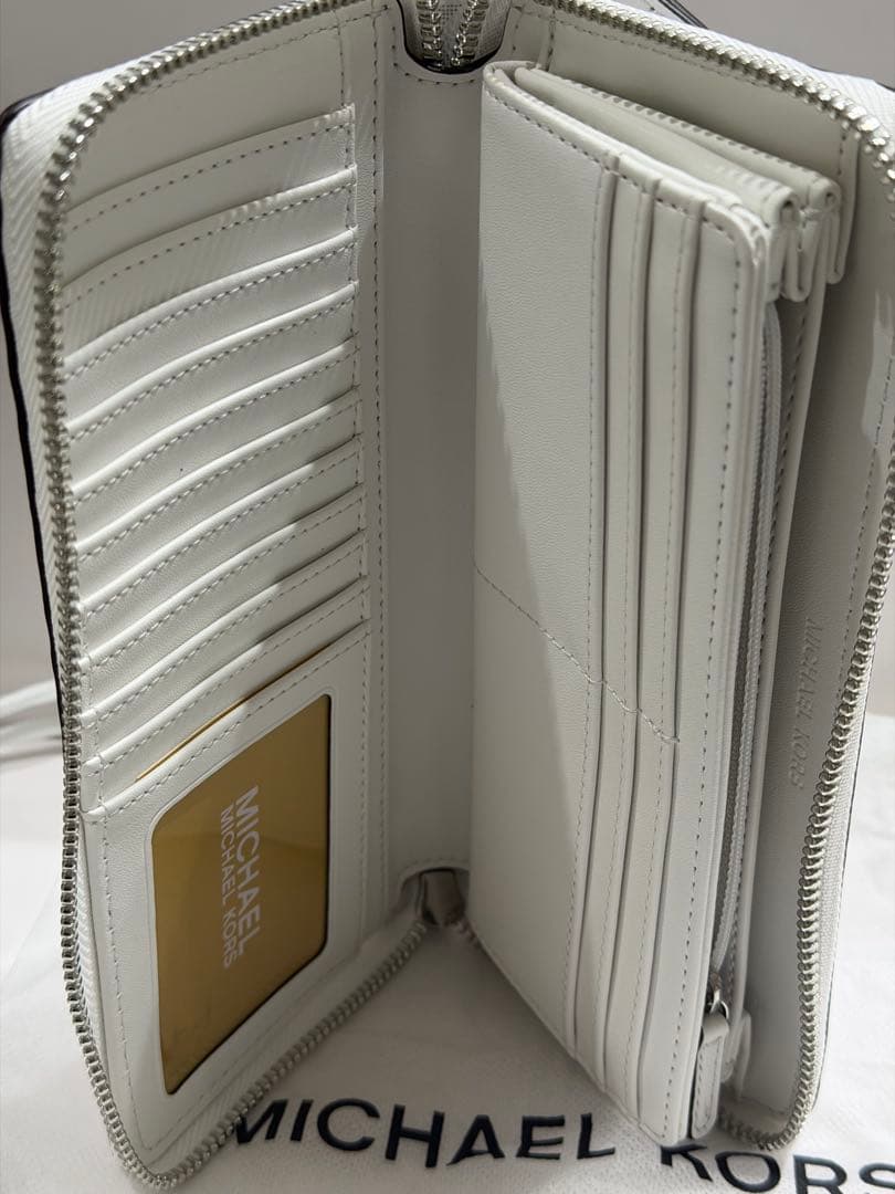 MICHAEL KORS ロゴ入り長財布 ホワイトシグネチャー