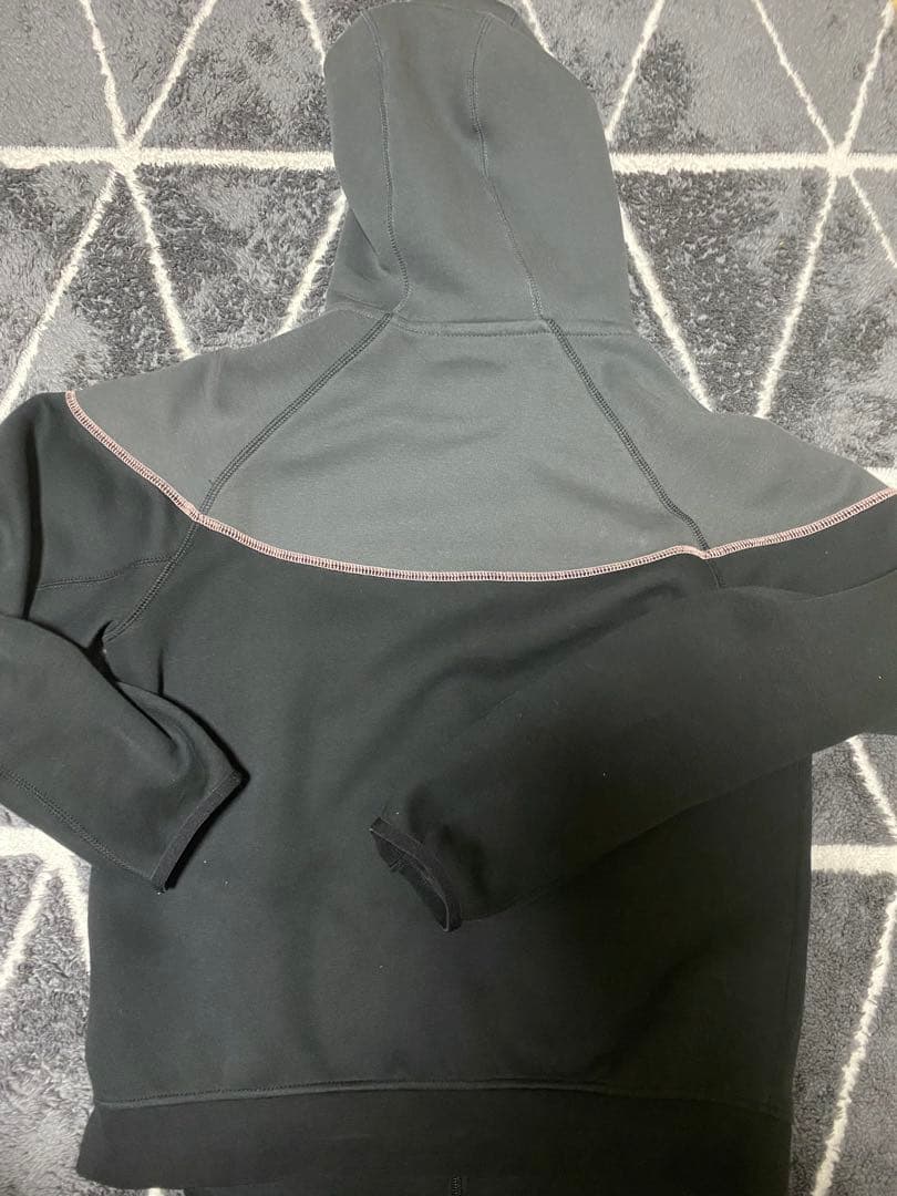 Nike フード付きパーカー M 黒/グレー